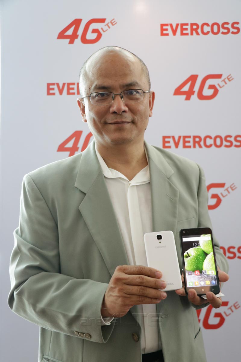 Evercoss Smartphone 4G LTE
