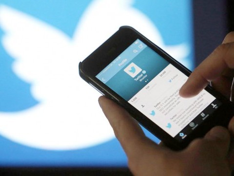 Fitur Baru Twitter, Cara Aktifkan Pengaturan Pembatasan Reply Tweet 1