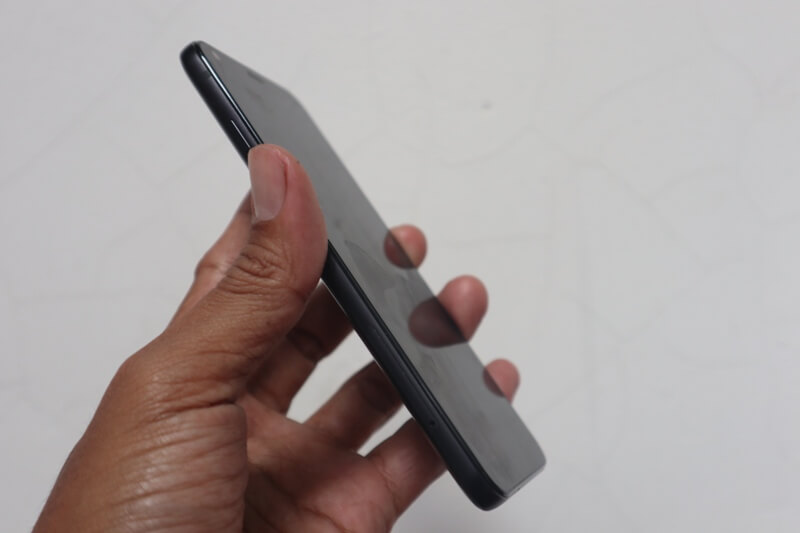 Review LG Q6: Berkat FullVision, Punya Layar Sekelas Bioskop