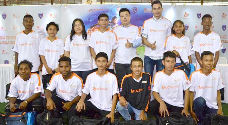UC-Browser-Uni-Papua-UC-Football-Team