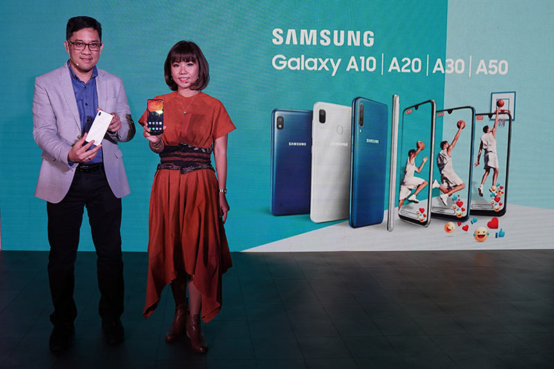 Samsung-Galaxy-A50---Galaxy-A30-3